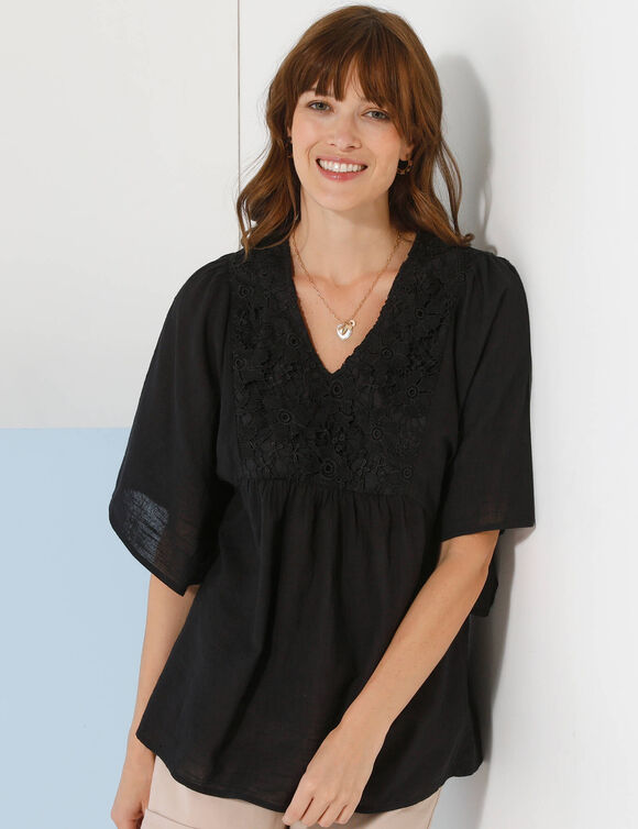 Tunique plastron fantaisie doublé, manches kimono (noir) Tunique plastron fantaisie doublé, manches kimono (noir)